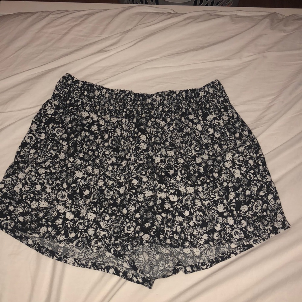 Black and white floral shorts from joe b